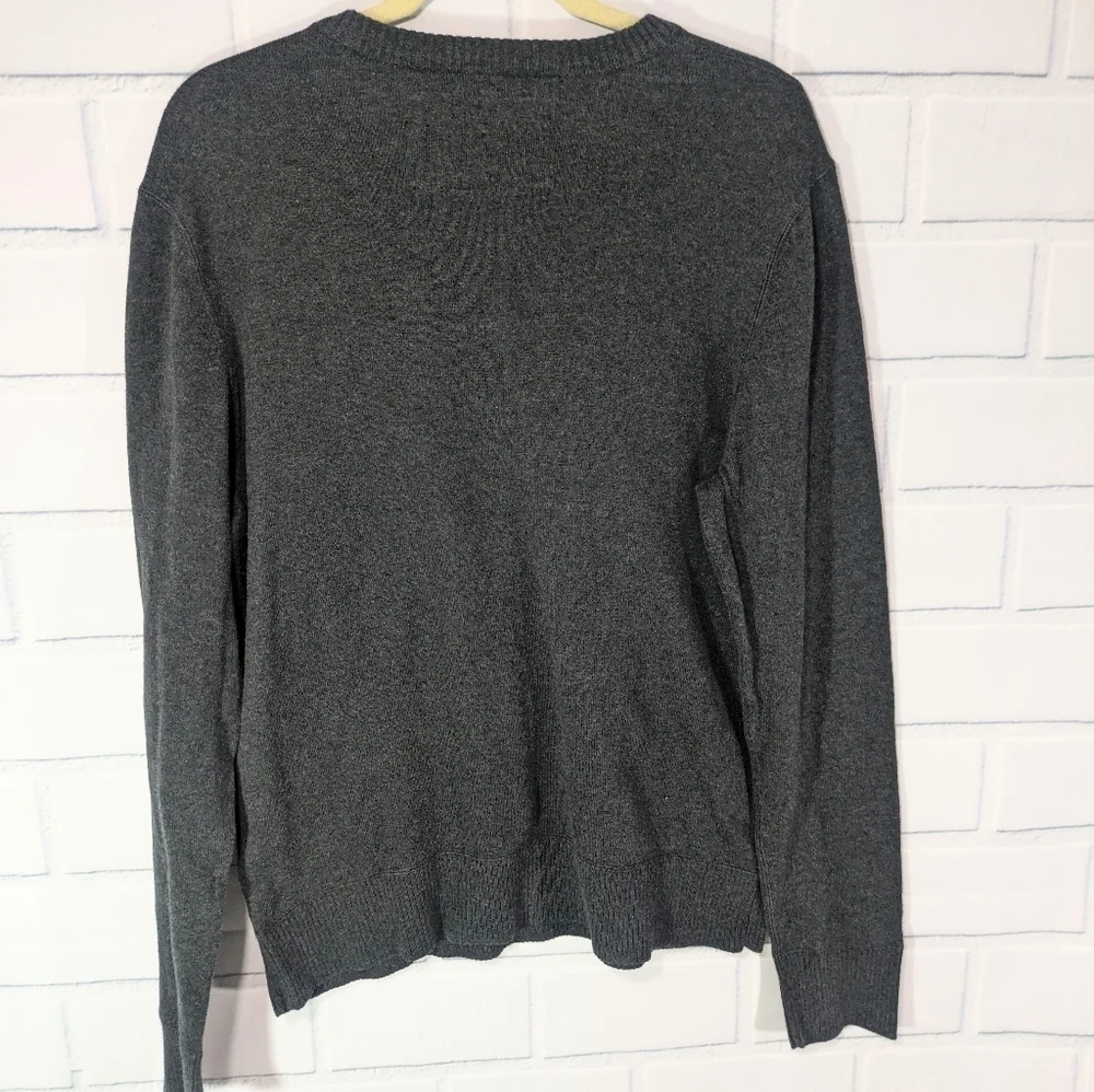 AEO Gray V-Neck Vintage Fot Cotton Sweater